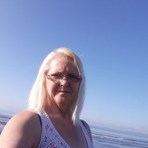 Meet your Posher, Traci